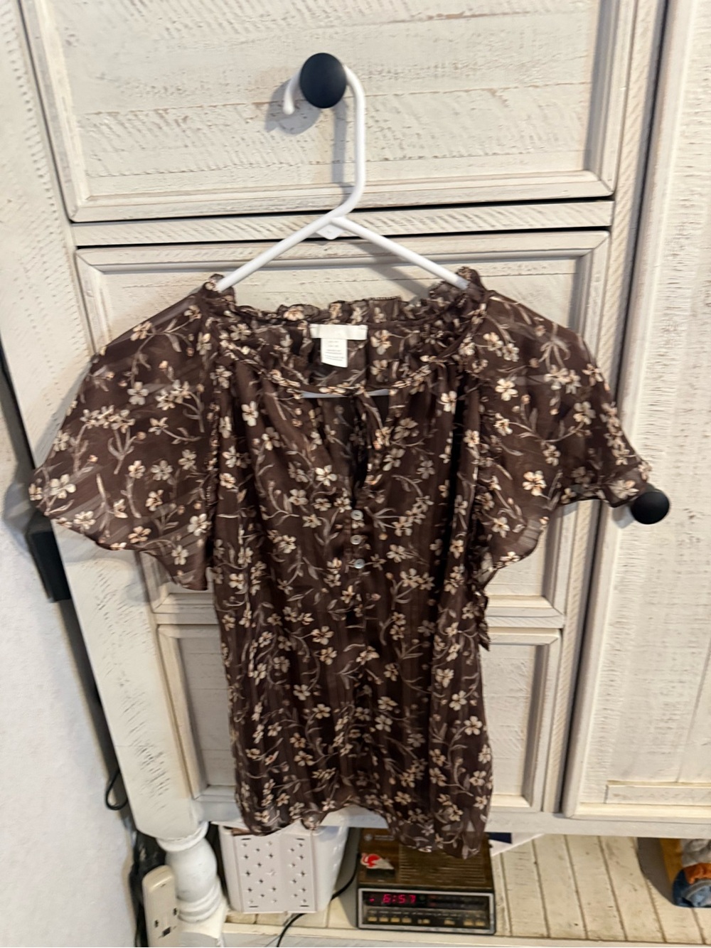 H&M Brown Floral Button-Front Blouse